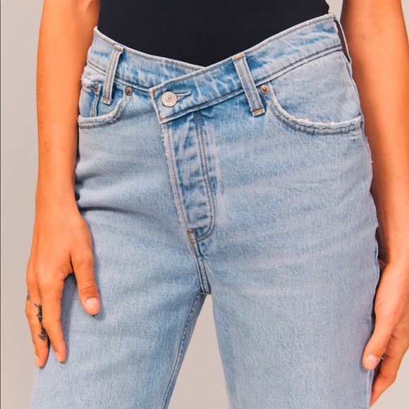 Abercrombie & Fitch High Rise Dad Jeans - Picture 2 of 14